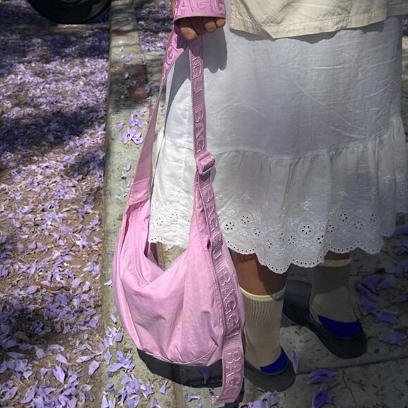 NWT Baggu Crescent Bag Medium - Peony - Picture 8 of 11